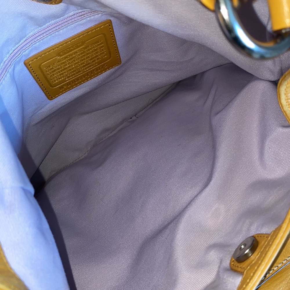 COACH YELLOW HONEY MUSTARD LEATHER HOBO BAG WITH SILVER BUCKLE D1069-F15075 - Picture 8 of 16